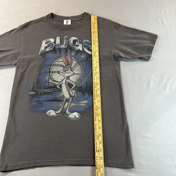 Vintage 2001 Six Flags Bugs Bunny T-Shirt | Men's Small | Looney Tunes Graphic T - Picture 6 of 7